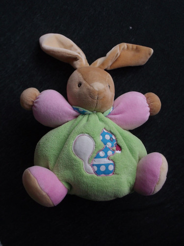Kuschelklapperhase von kaloo - kuschelklapperhase,